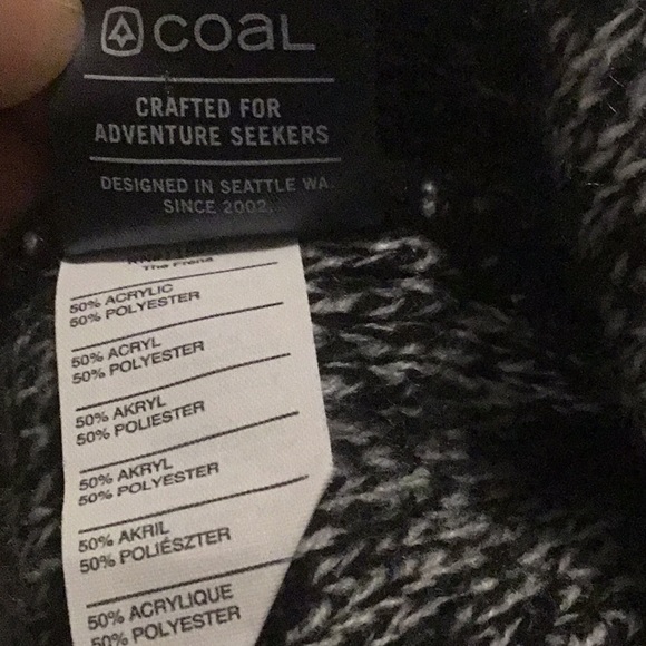 📖Coal knit colour block beanie - Picture 4 of 5